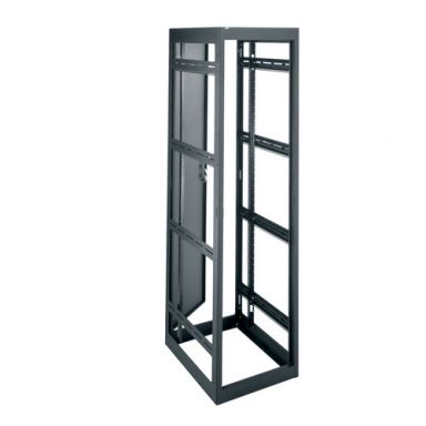 40 SPACE (70") 26" DEEP GANGABLE RACK WITH RE