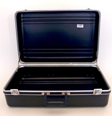241609PR HEAVY-DUTY POLYETHYLENE CASE WITH PARALLEL RIB PATTERN WITHOUT FOAM