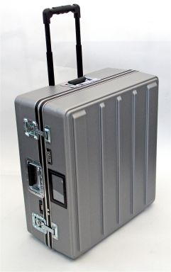 252310AHG HEAVY-DUTY ATA CASE WITH WHEELS AND TELESCOPING HANDLE