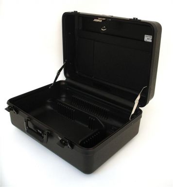 978T-CB ULTIMATE POLYETHYLENE TOOL CASE WITH BLACK HARDWARE