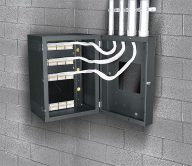 2' DATA WALL CAB VENTD DR, 26D, 10-32 RAIL