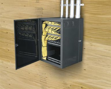 3' DATA WALL CAB PLEXI DR, 17D, 10-32 RAIL